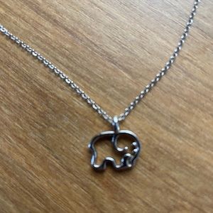 NEVER WORN Ivory Ella Necklace